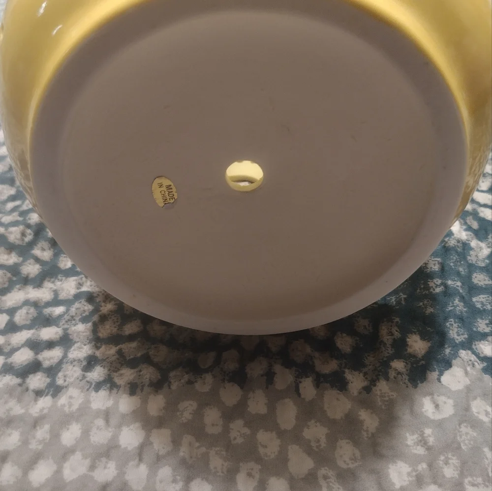 Yellow Ceramic Vase/Lantern